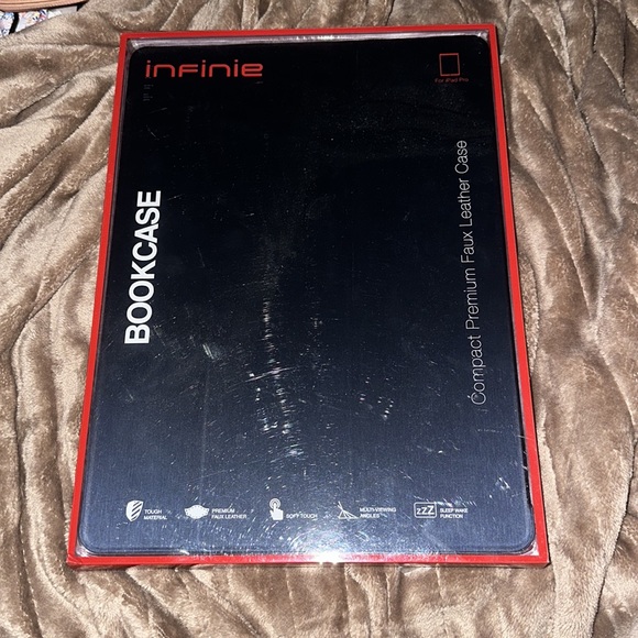 iPad Pro bookcase - Picture 3 of 5